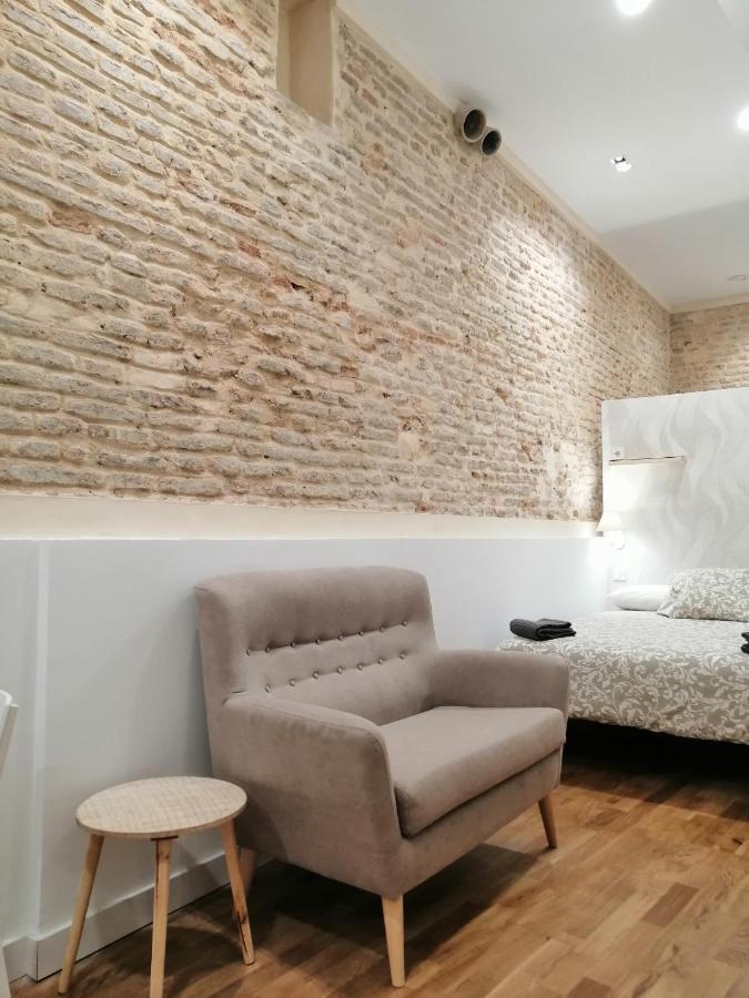 Ferienwohnung SALOTUR Sierpes Sevilla Exterior foto