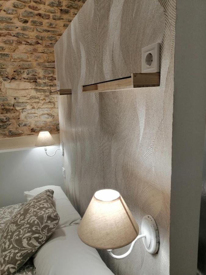 Ferienwohnung SALOTUR Sierpes Sevilla Exterior foto