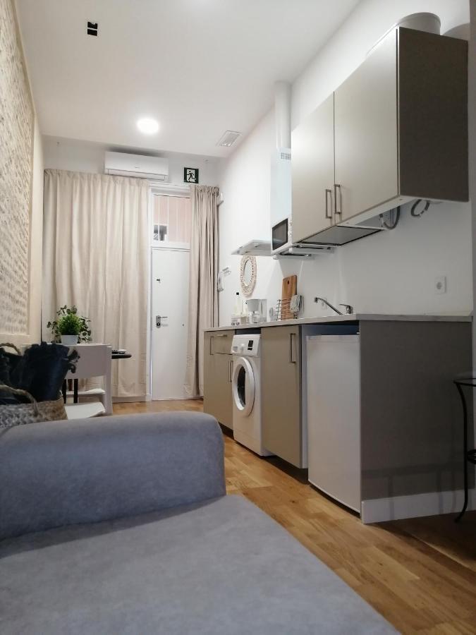 Ferienwohnung SALOTUR Sierpes Sevilla Exterior foto