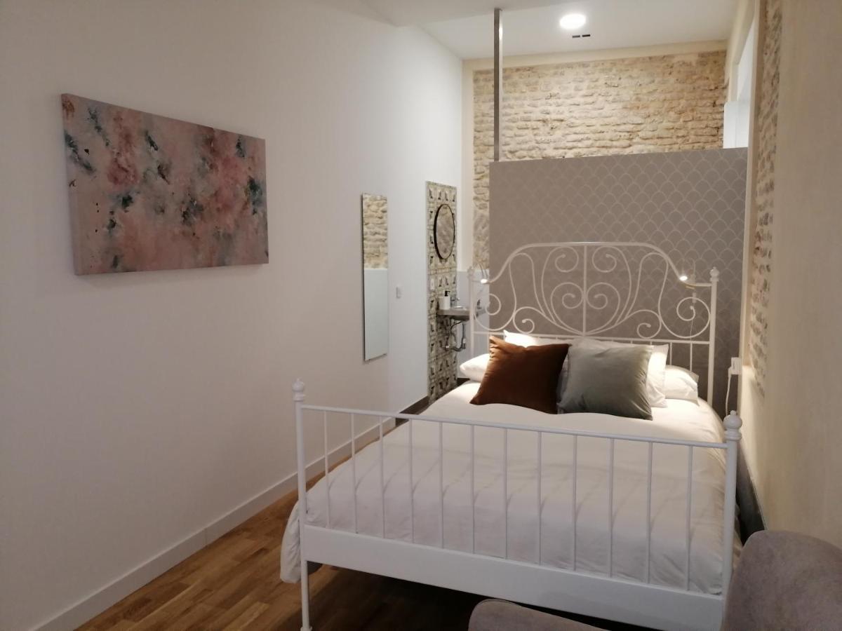 Ferienwohnung SALOTUR Sierpes Sevilla Exterior foto